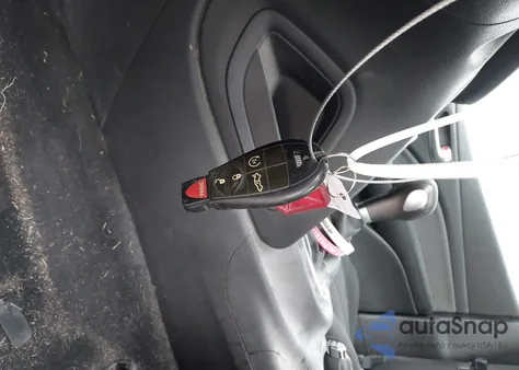 2013 Dodge Dart Sxt из США, поврежденный, VIN 1C3CDFBA5DD153373